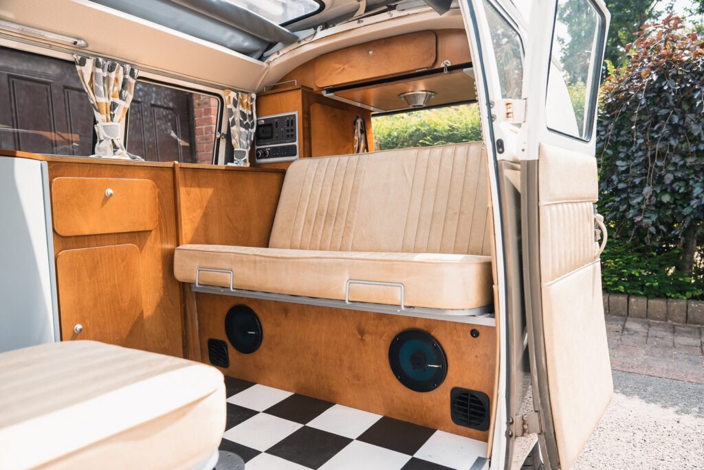 1967 Volkswagen Type 2 T1 Splitscreen Campervan